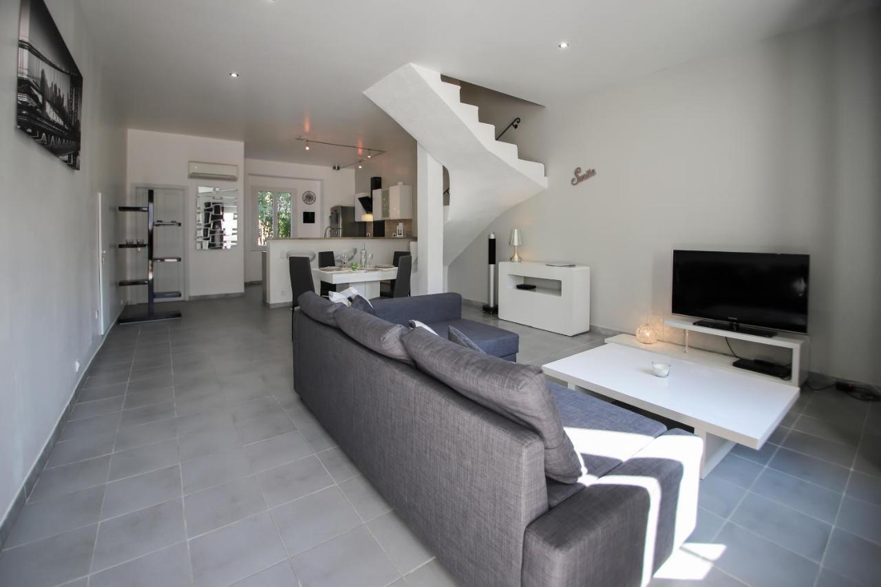 Maison Tendance Avec Jardin, Centre Village, Alpilles, Familles Eyragues Luaran gambar