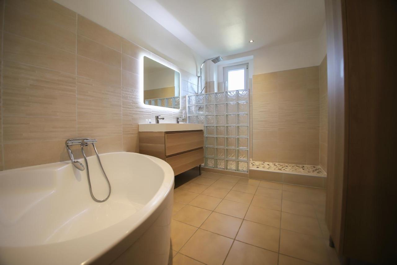 Maison Tendance Avec Jardin, Centre Village, Alpilles, Familles Eyragues Luaran gambar