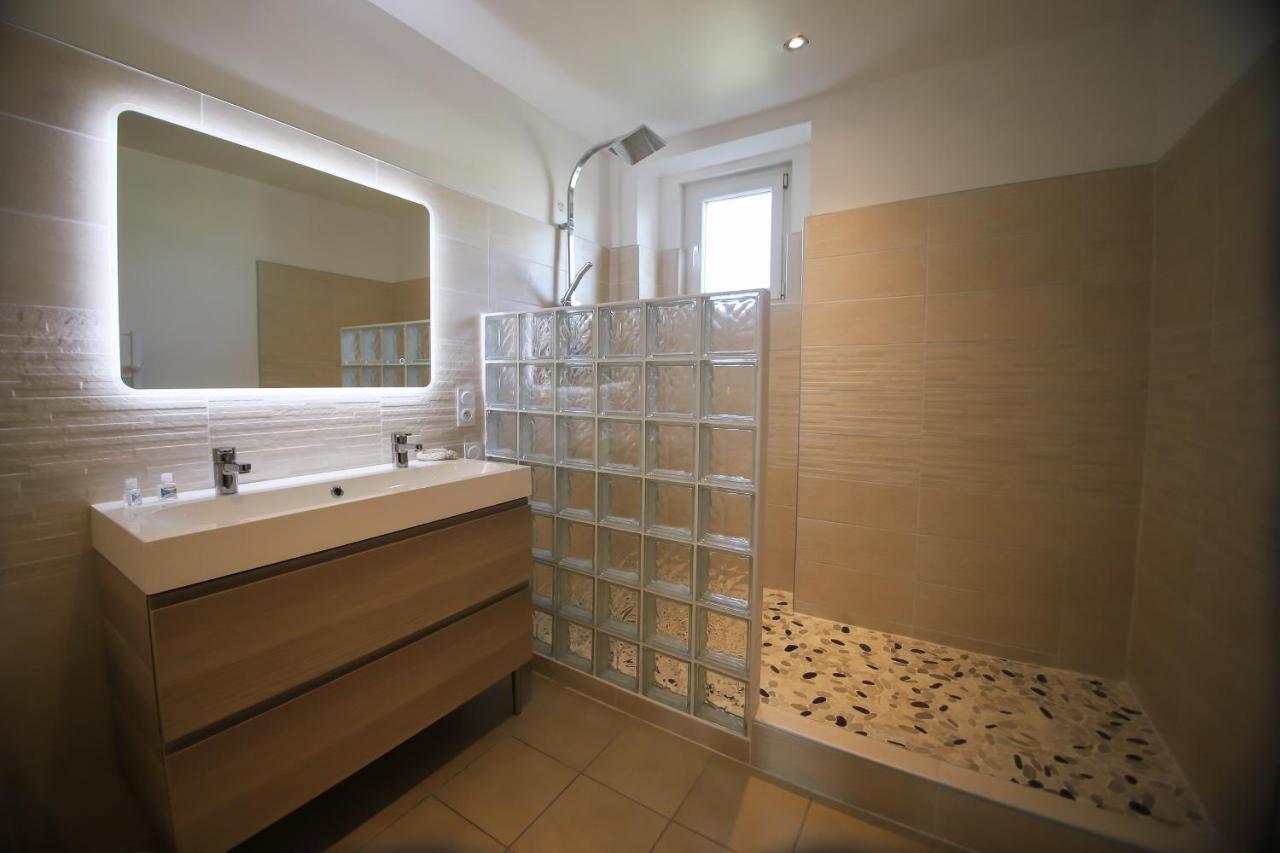 Maison Tendance Avec Jardin, Centre Village, Alpilles, Familles Eyragues Luaran gambar